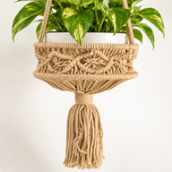 Macetero colgante de macramé grande – Camal