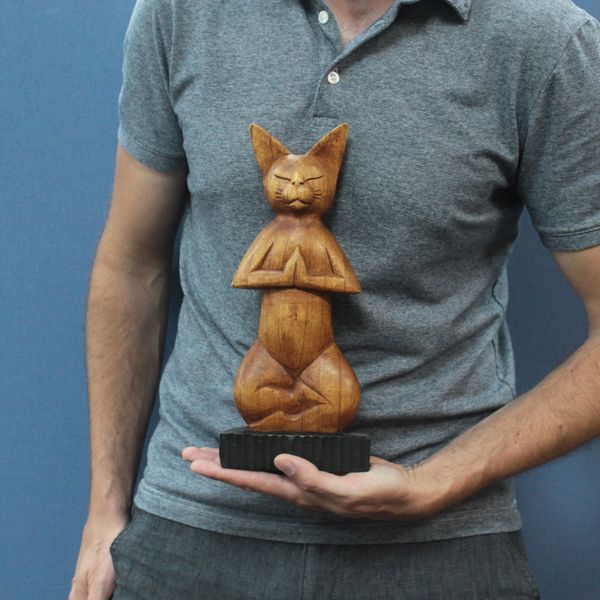 Gatos de yoga tallados a mano - Loto