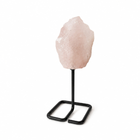 3x Ejemplares minerales en soporte metálico: Cuarzo rosa