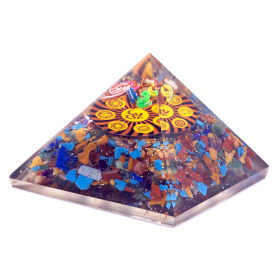 Pirámide de Orgonita Lrg 70mm - Gemas Chakra - Om Chakra - 70 mm