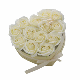 Caja de Regalo de Flores de Jabón - 13 Rosas Color Crema - Corazón