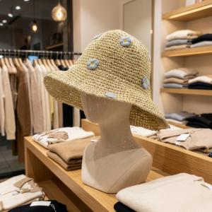 Reventa de sombreros de paja flexible