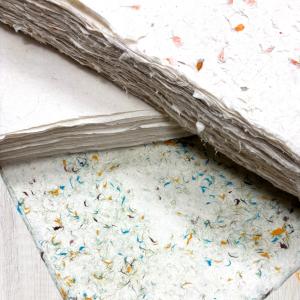 Reventa de papel artesanal de regalo